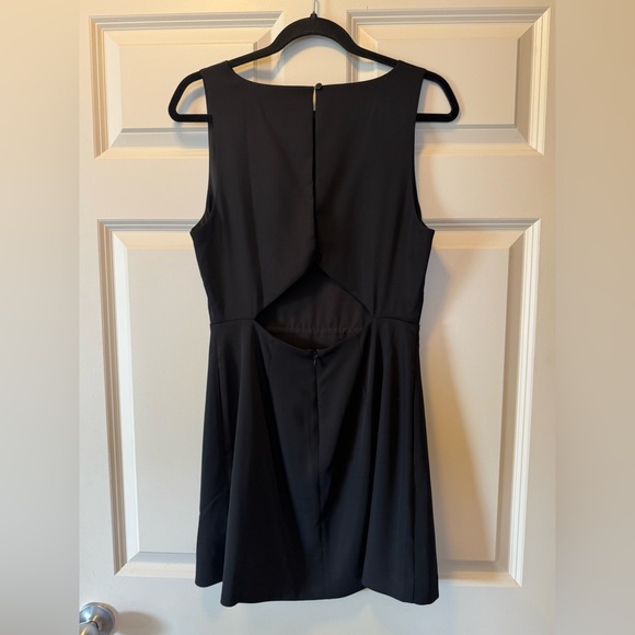 BABATON, SPECTRE DRESS - Picture 5 of 5